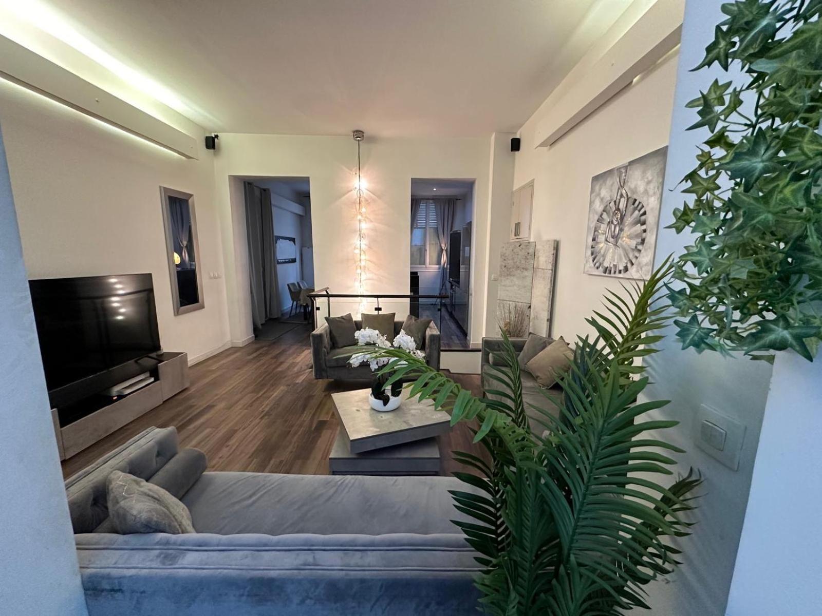 Les Champs Elysees-125M2 Modern And Spacious Paris Eksteriør billede